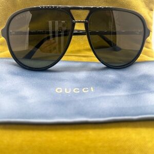 Gucci Dark Aviator Sunglasses